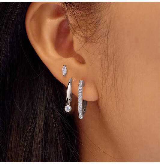  Starlit Drops - Ohrringe - Silber / Rhodiniert - Zirkonia - 2cm